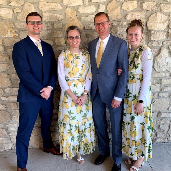 Meet your Posher, Jennifer - Picture 8 of 11